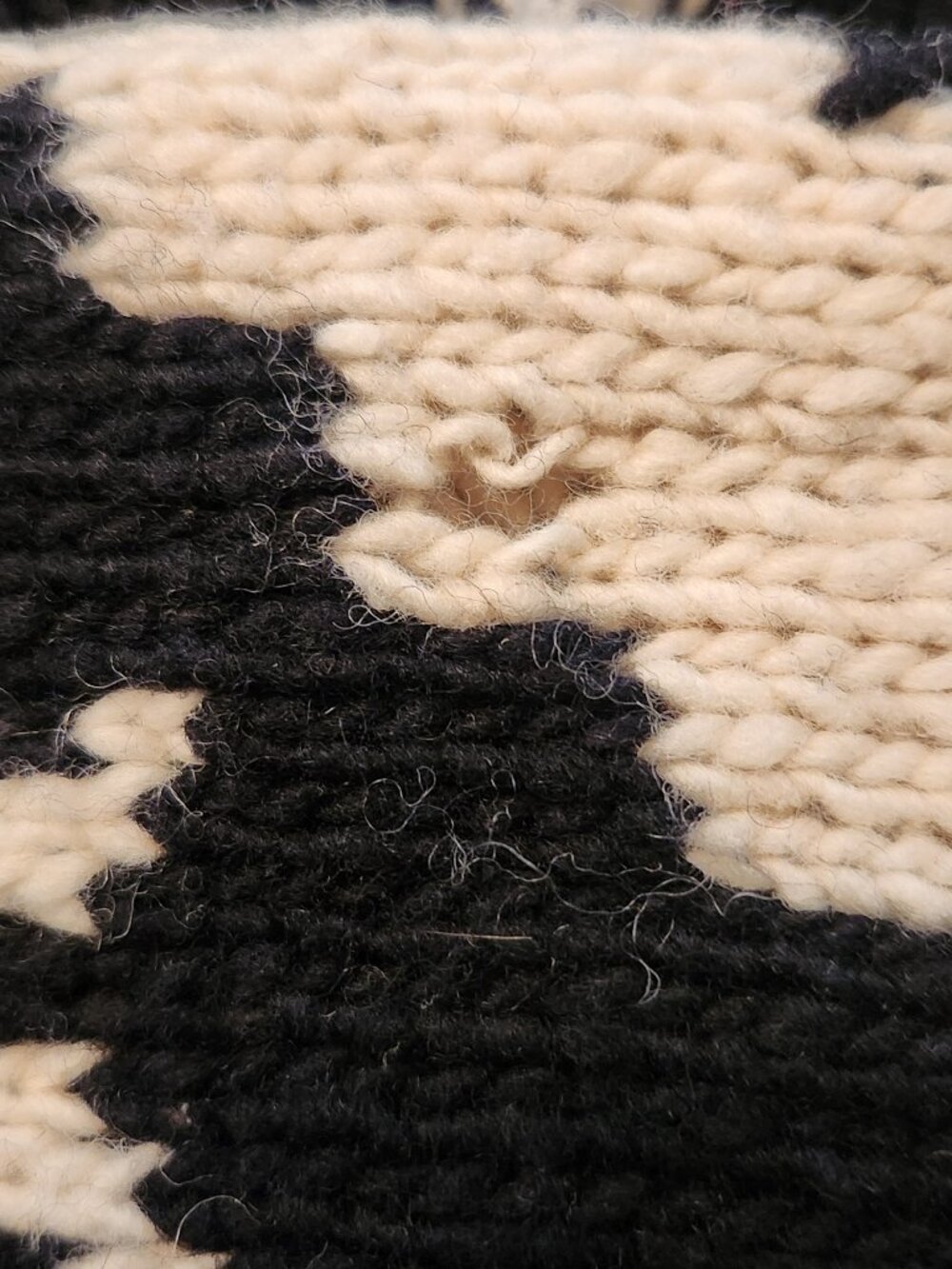 Ralph Lauren Vintage Hand-knit Southwestern-style Wool Cardigan - Picture 7 of 11